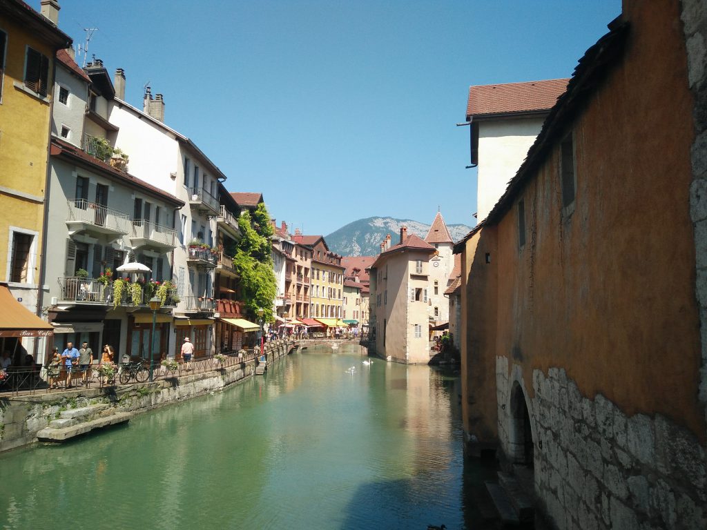 Day trip From Lyon to Annecy