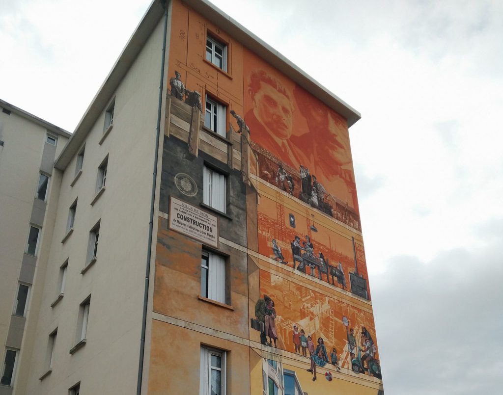 secret murals Lyon